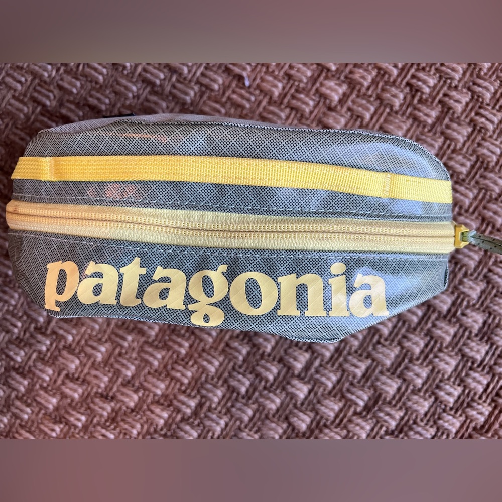 Patagonia Black Hole Cube